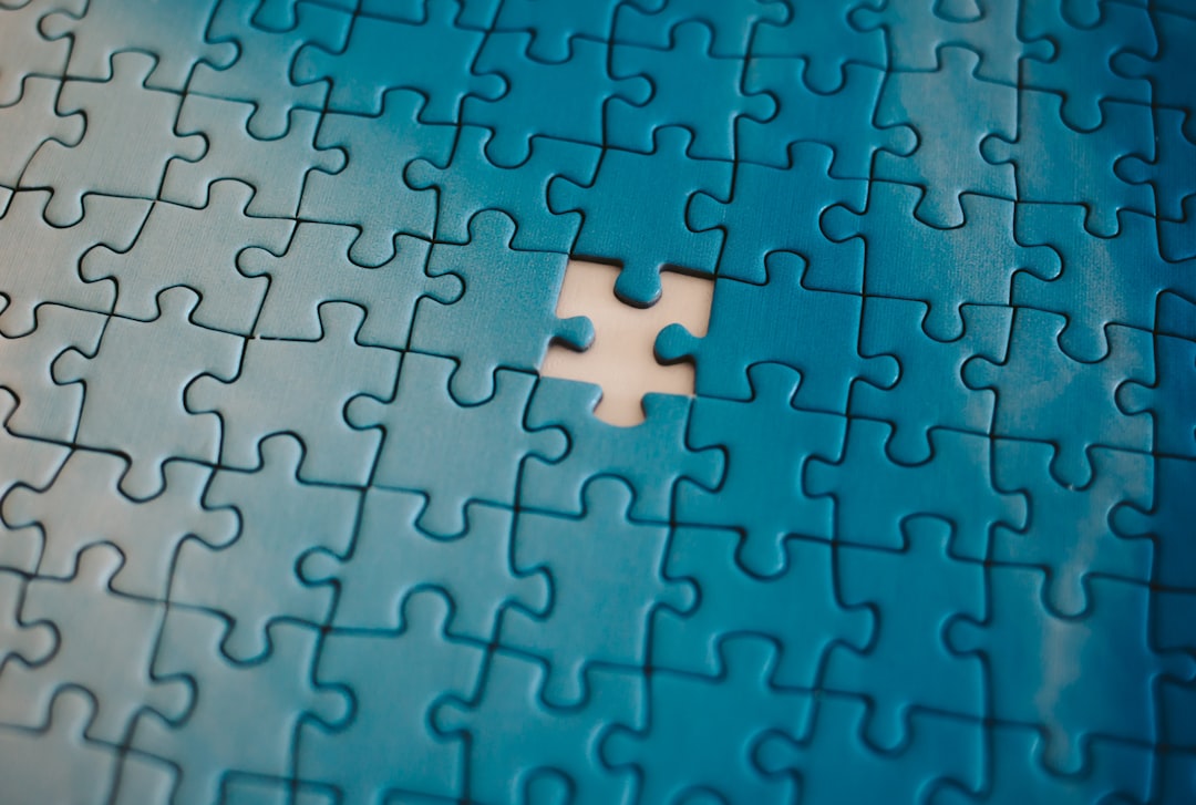 퍼즐 조각 통합 — 분리된 모듈을 에이전트가 연결해 하나의 워크플로로 묶는 Module Tools의 핵심 메타포